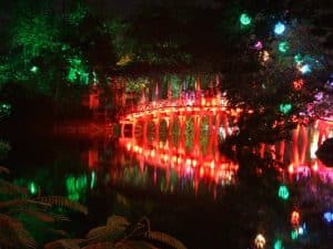 HANOI CITY TOUR AND TRADITIONAL MUSIC SHOW